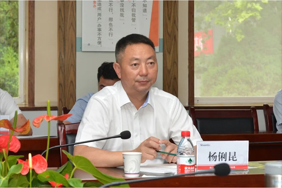 楚雄市委副书记、市长杨俐昆一行来太阳娱乐考察调研--太阳娱乐