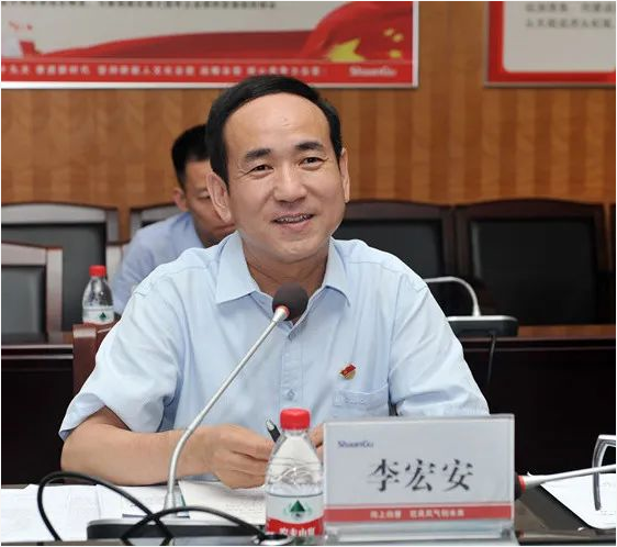 榆林市政法委书记、榆林高新区党工委书记张守华一行深入太阳娱乐考察调研--太阳娱乐