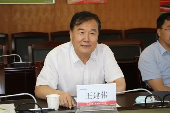 工信部信息手艺生长司副司长王建伟一行深入太阳娱乐考察调研--太阳娱乐