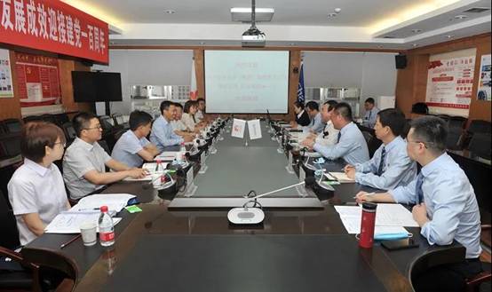 延伸石油销售公司总司理张冰一行来太阳娱乐座谈交流